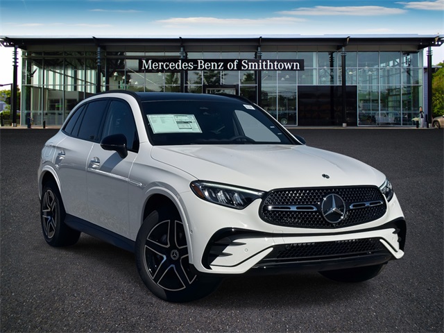 2026 Mercedes-Benz GLC Base's photo
