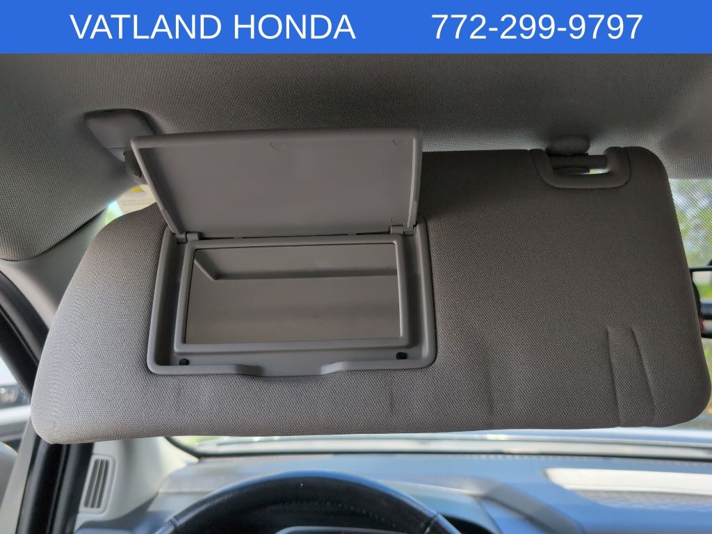2024 Nissan Frontier SV photo 21
