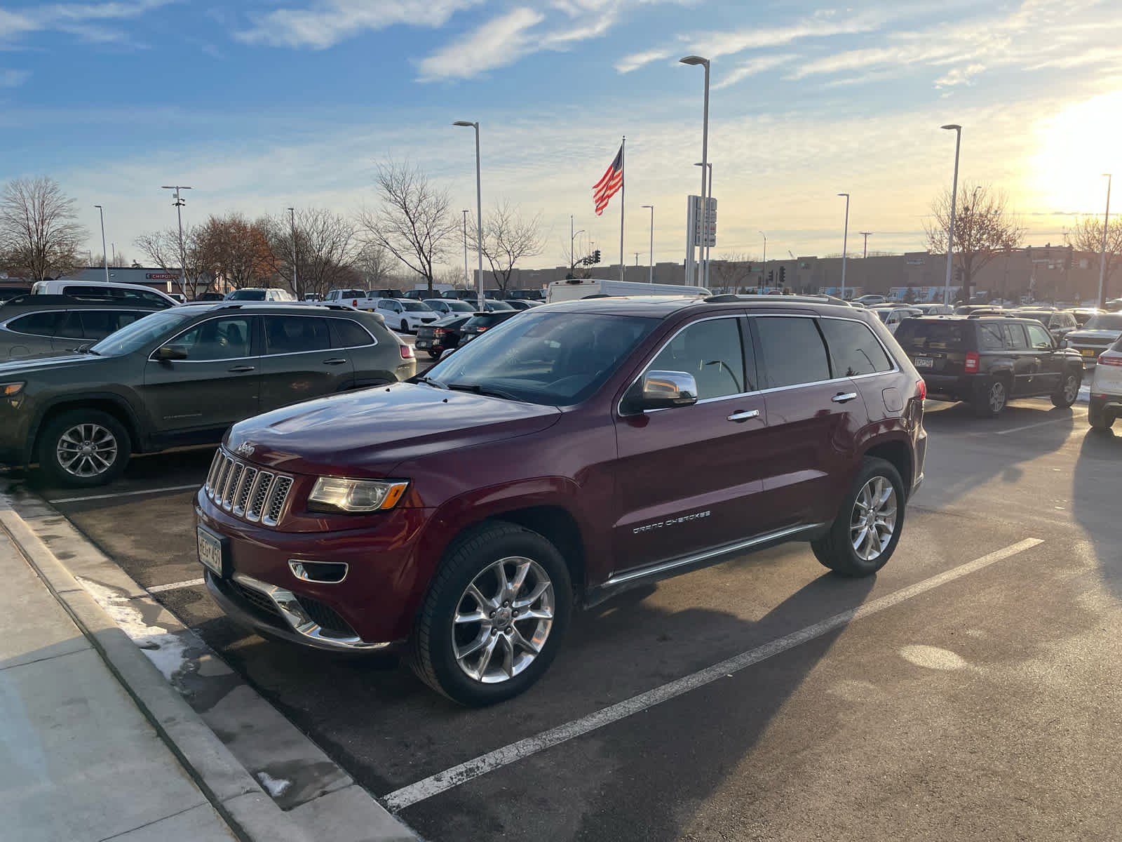 Used 2016 Jeep Grand Cherokee Summit with VIN 1C4RJFJG1GC494803 for sale in Brooklyn Park, MN