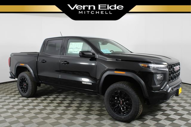 2026 GMC Canyon Elevation's photo