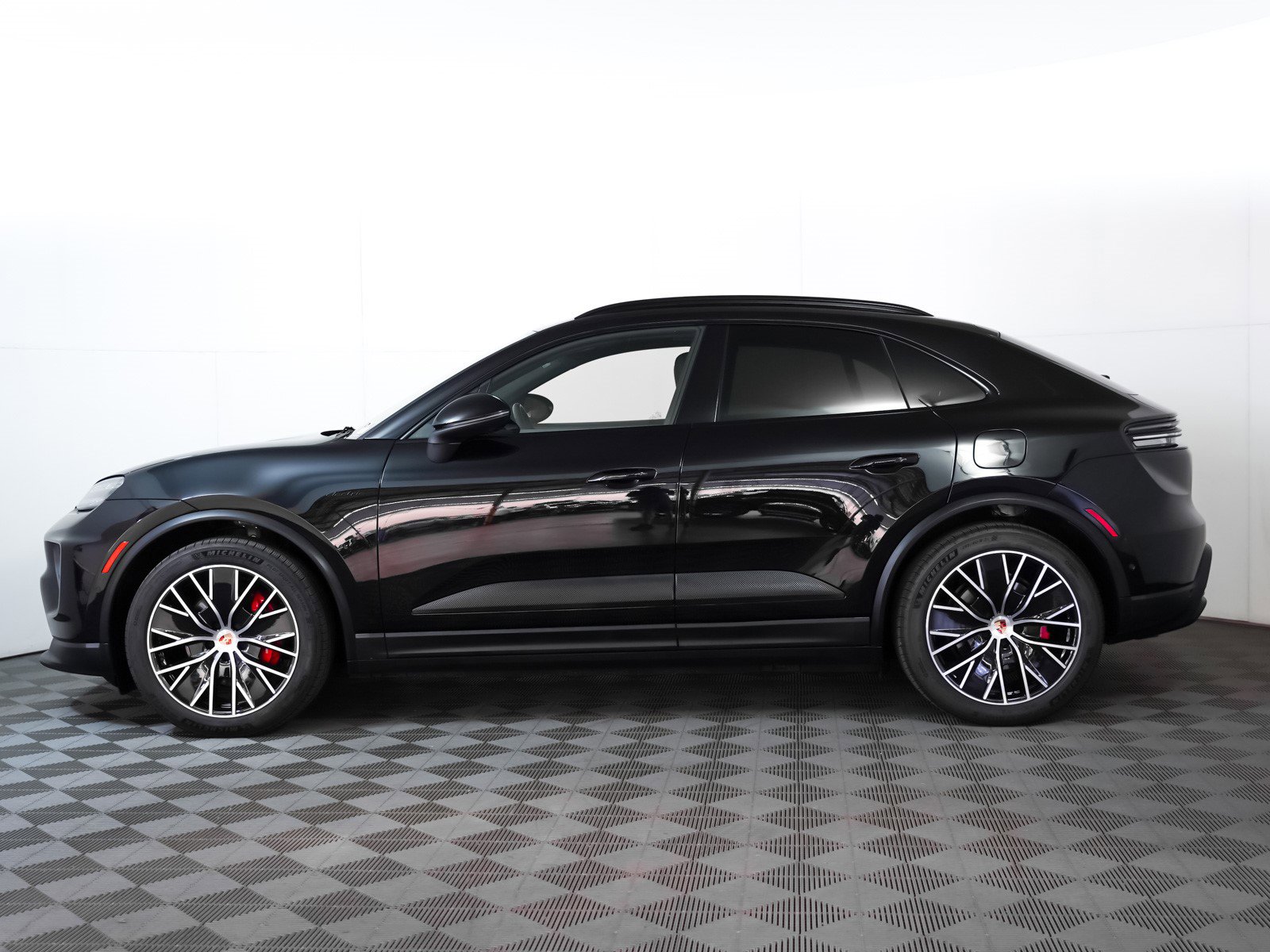 Certified 2025 Porsche Macan S with VIN WP1AB2XA2SL150827 for sale in Riverside, CA