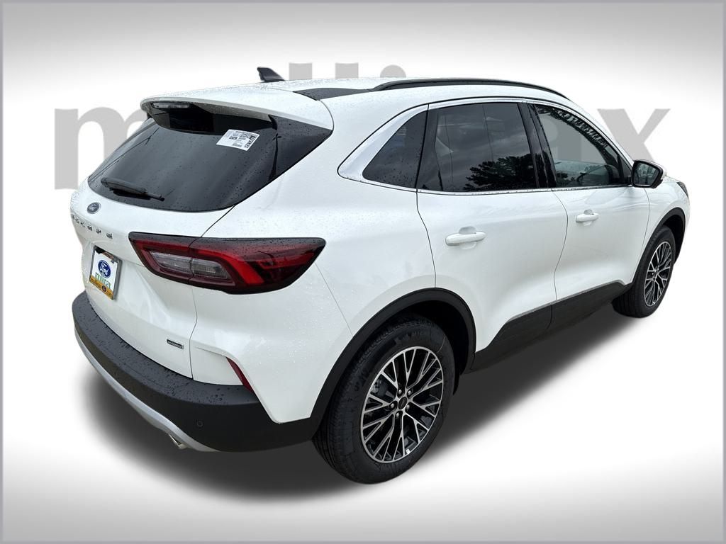 2025 Ford Escape Plug-In Hybrid Base photo 3