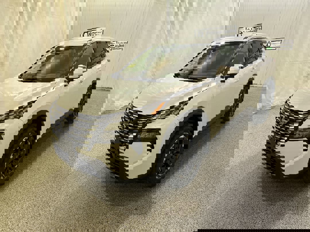 2026 Nissan Rogue SV photo 3