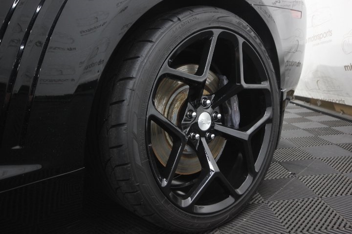 2011 Chevrolet Camaro 2SS photo 3