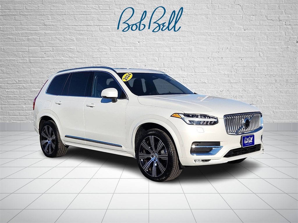 2024 Volvo XC90 Plus's photo