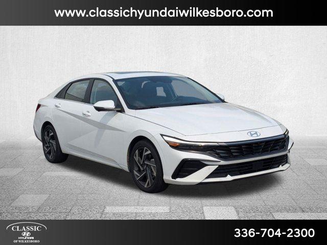 2024 Hyundai Elantra Limited photo 3