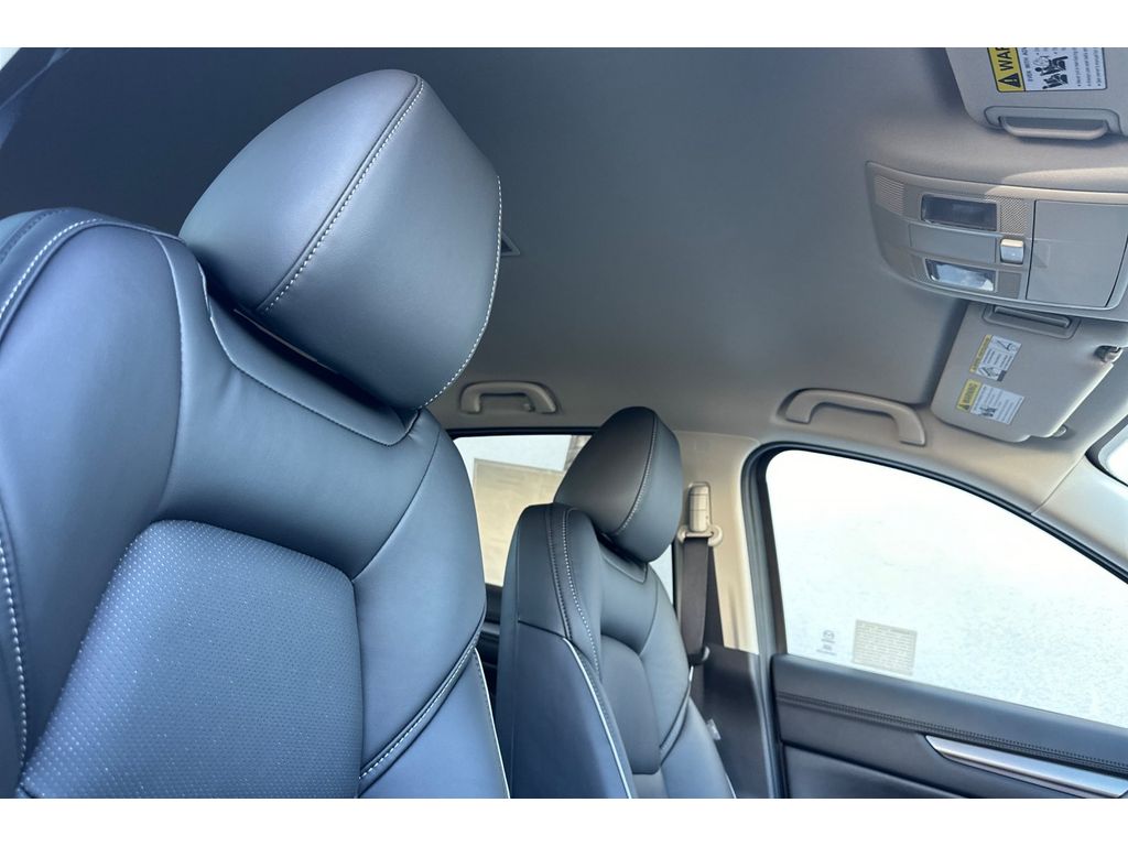 2025 Mazda CX-5 2.5 Select photo 12