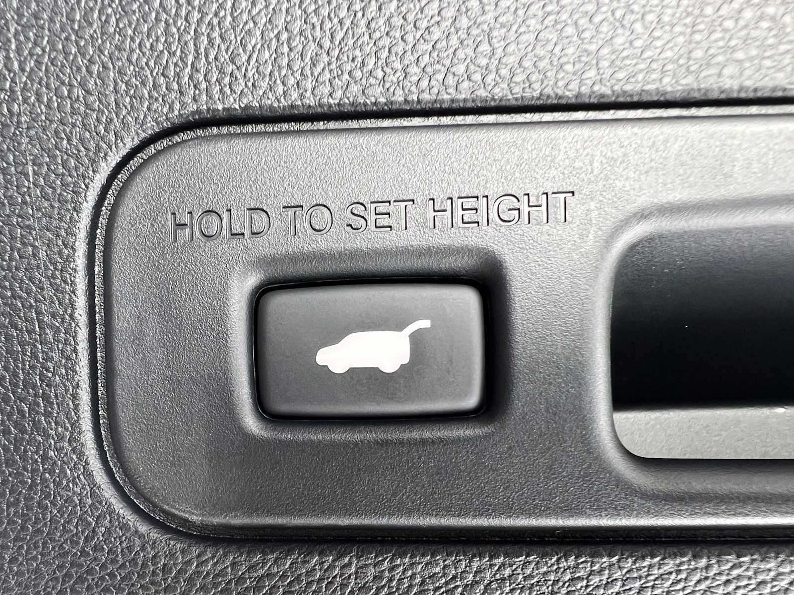 2026 Acura MDX Technology SH-AWD photo 28