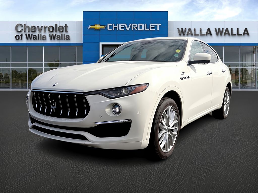2022 Maserati Levante GT photo 3