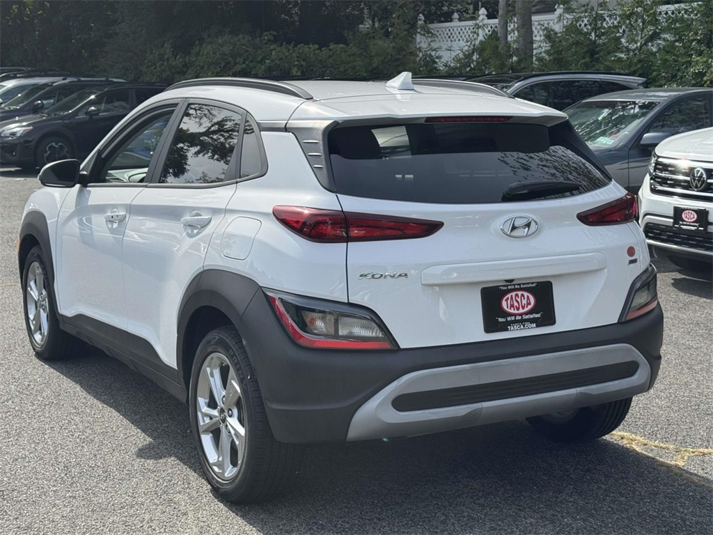 2022 Hyundai Kona SEL photo 4
