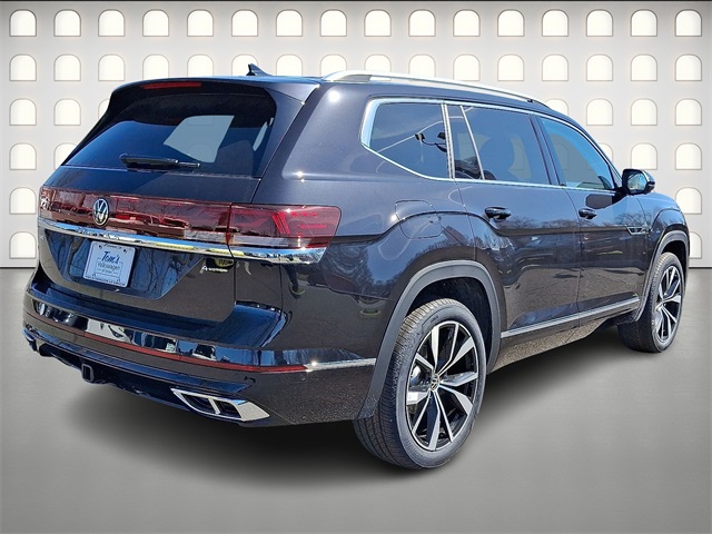 2025 Volkswagen Atlas SEL Premium R-Line photo 2