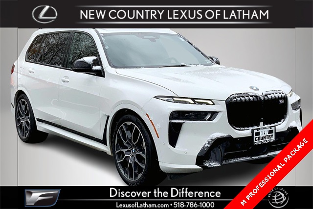 2024 BMW X7 M60i's photo
