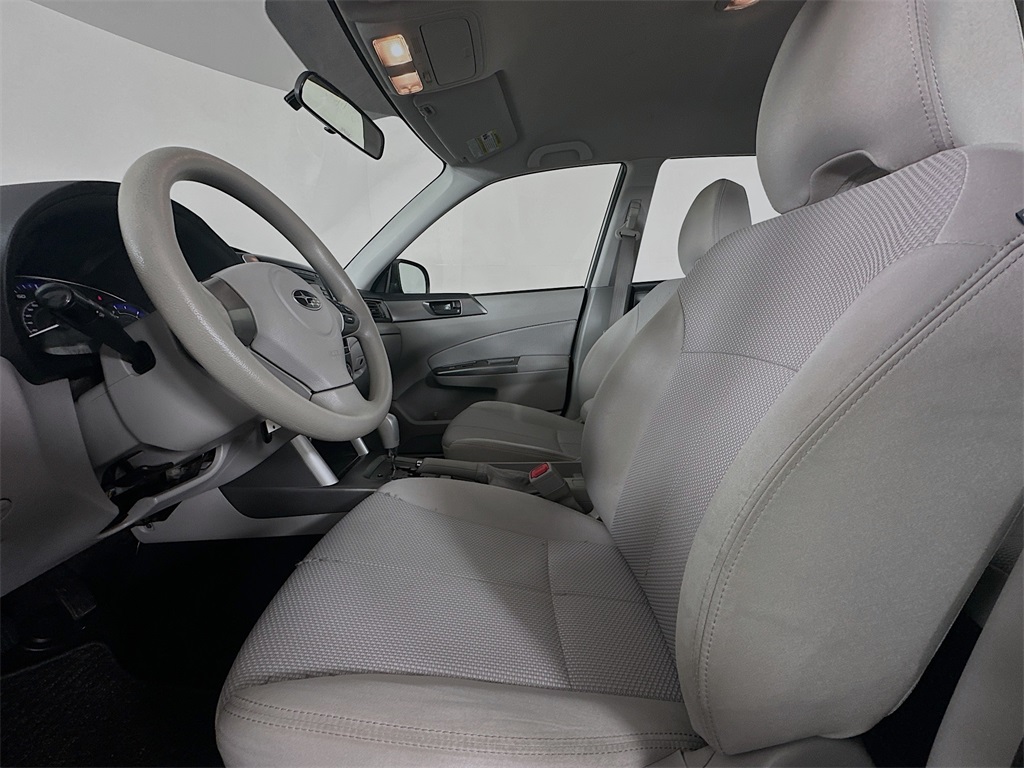 2012 Subaru Forester 2.5X photo 16