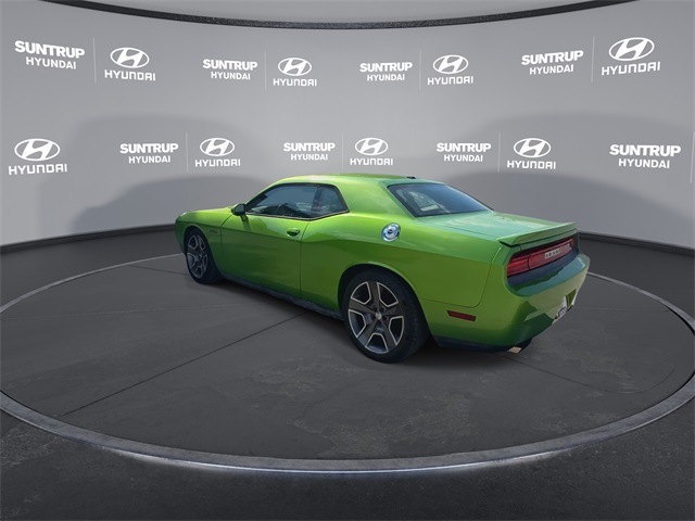 2011 Dodge Challenger R/T photo 6