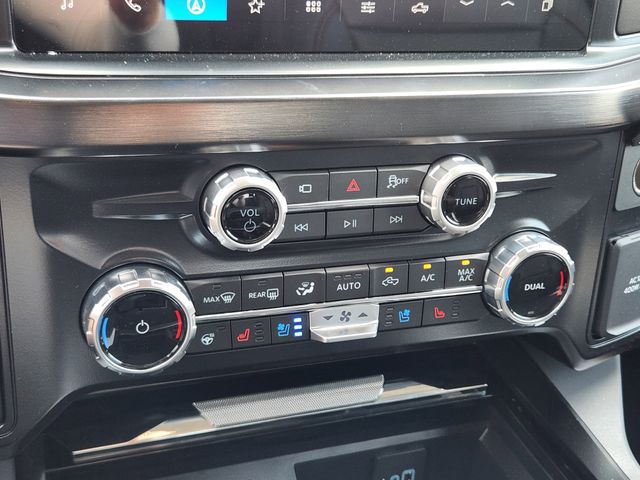 2025 Ford F-350 Lariat photo 17