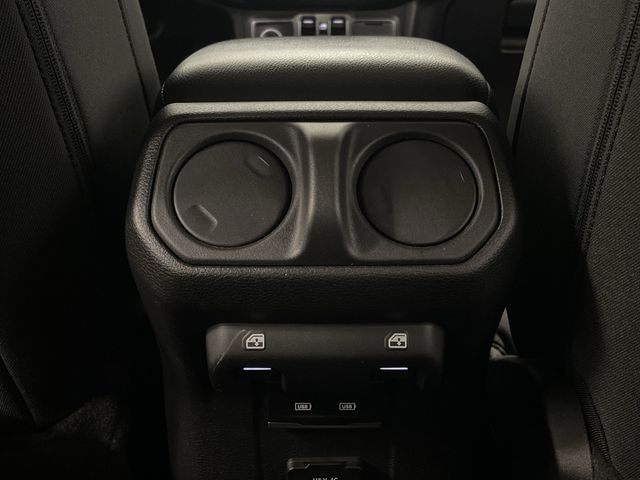 2023 Jeep Wrangler Rubicon 4xe photo 31