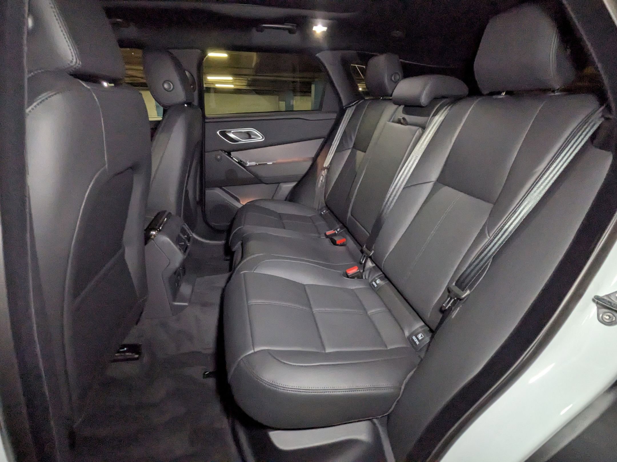2026 Land Rover Range Rover Velar S photo 16