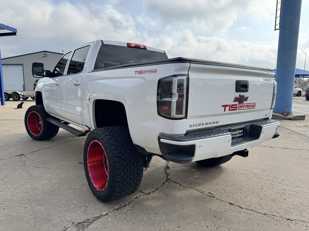 2018 Chevrolet Silverado 1500 LT photo 5