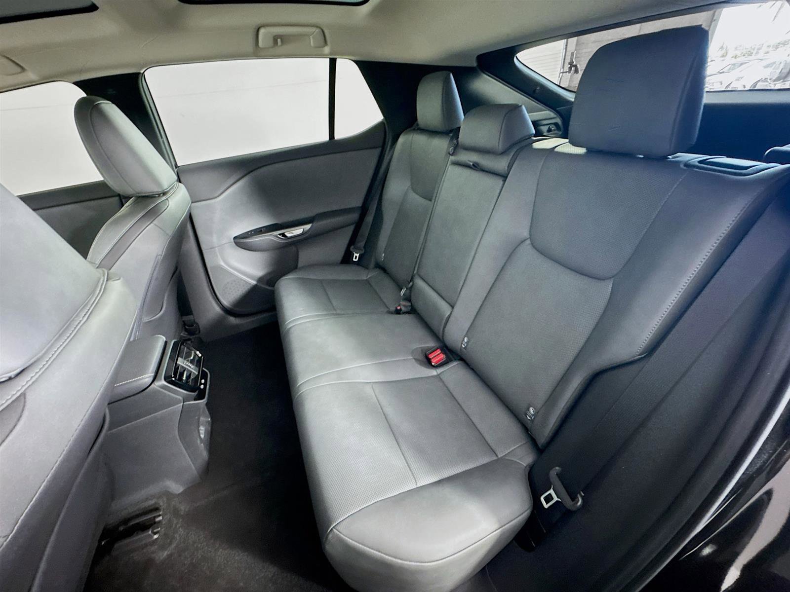 2024 Lexus RZ 450e Premium photo 22