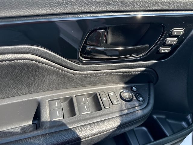 2023 Honda Odyssey Elite photo 8