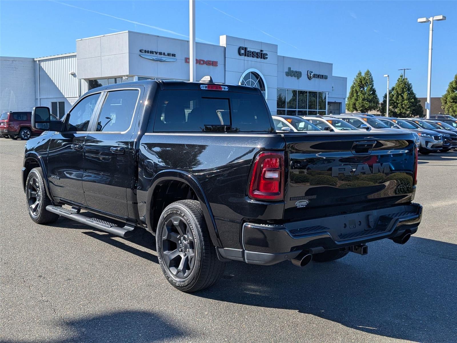 2025 Ram 1500 Big Horn photo 3
