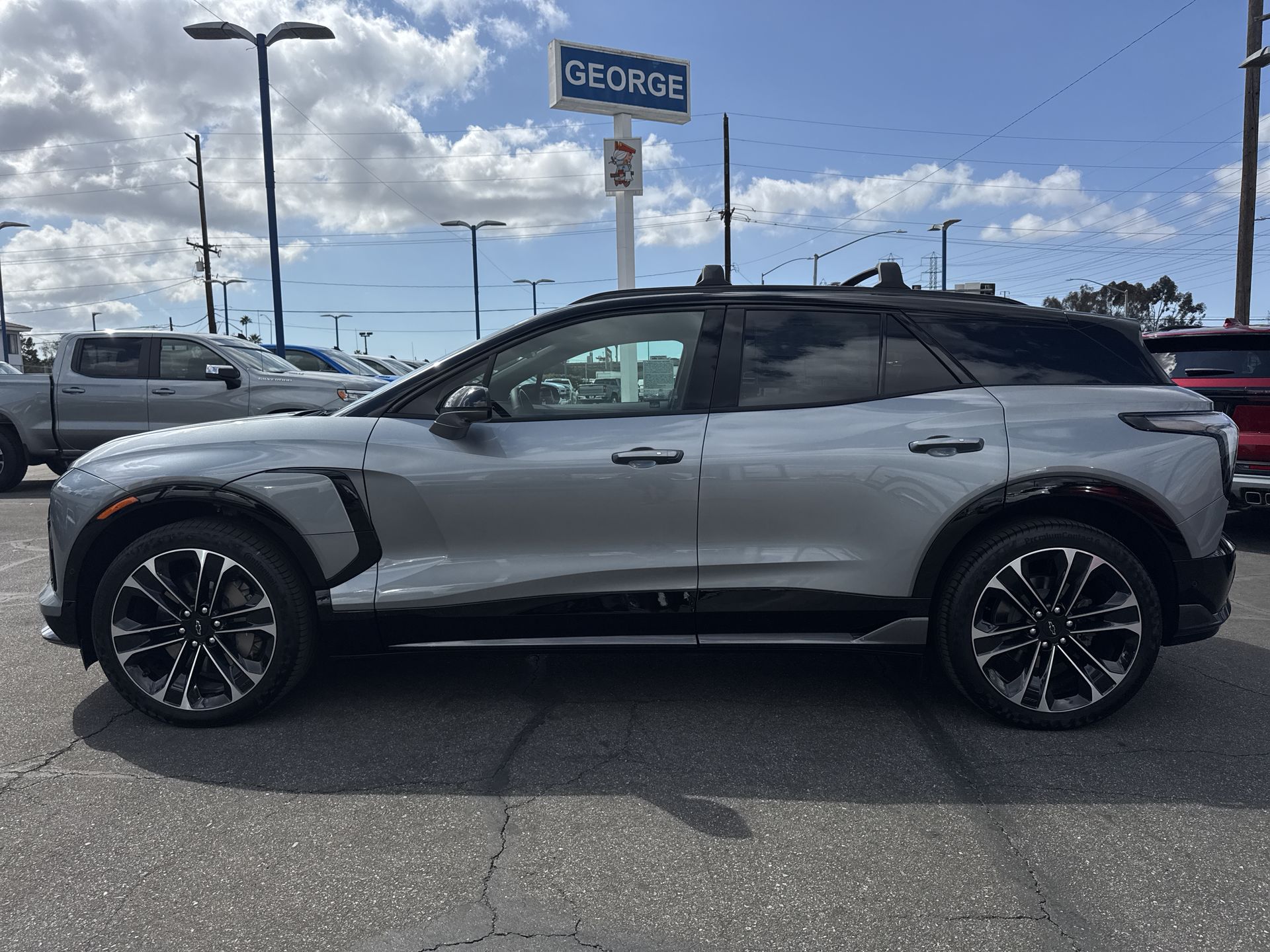 2026 Chevrolet Blazer EV photo 8