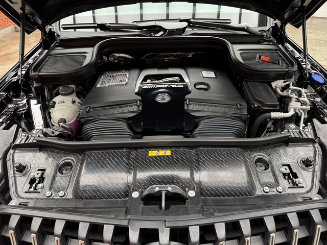 2025 Mercedes Benz GLS 63 AMG 4MATIC photo 25
