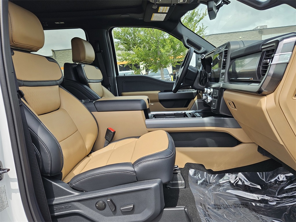 2025 Ford F-250 Lariat photo 34