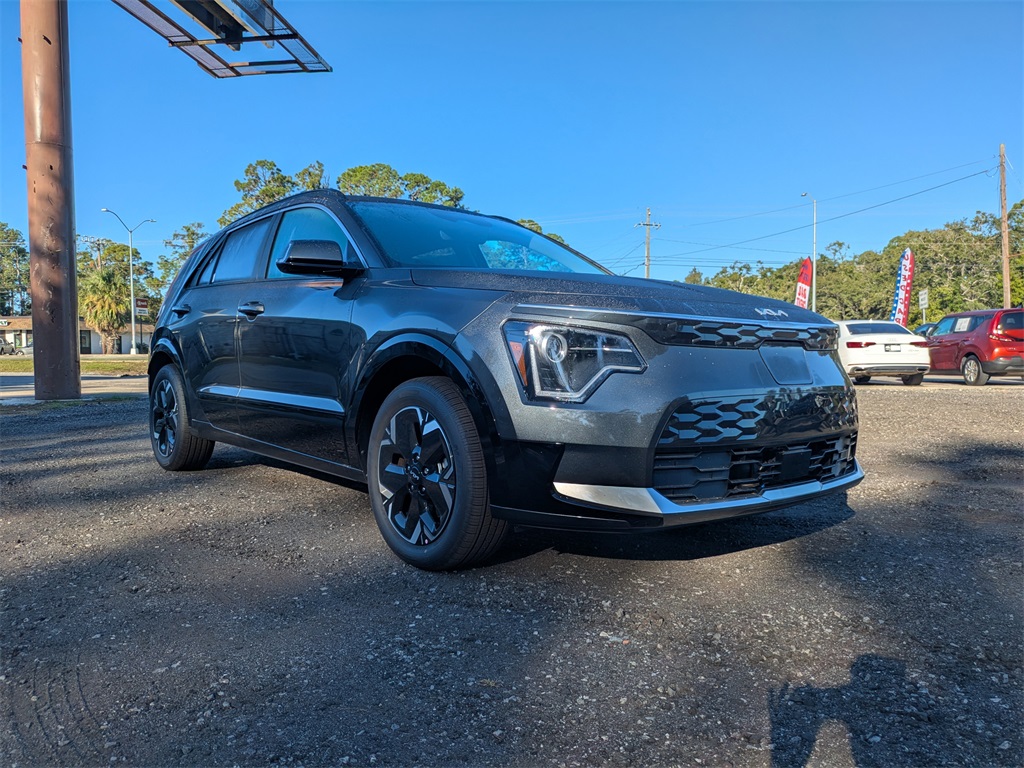 2025 Kia Niro Wind's photo