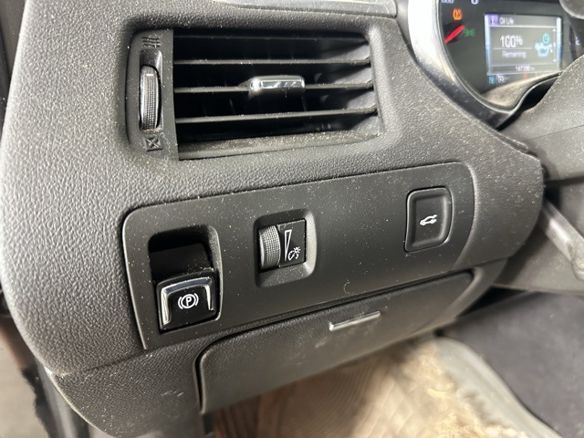 2017 Chevrolet Impala 1LT photo 20