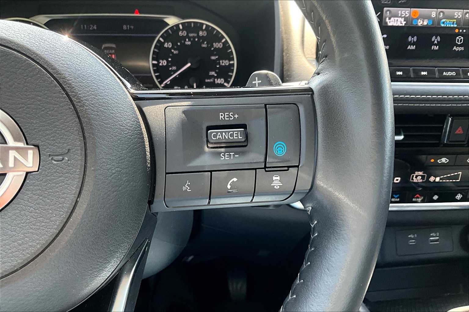 2023 Nissan Rogue SL photo 22