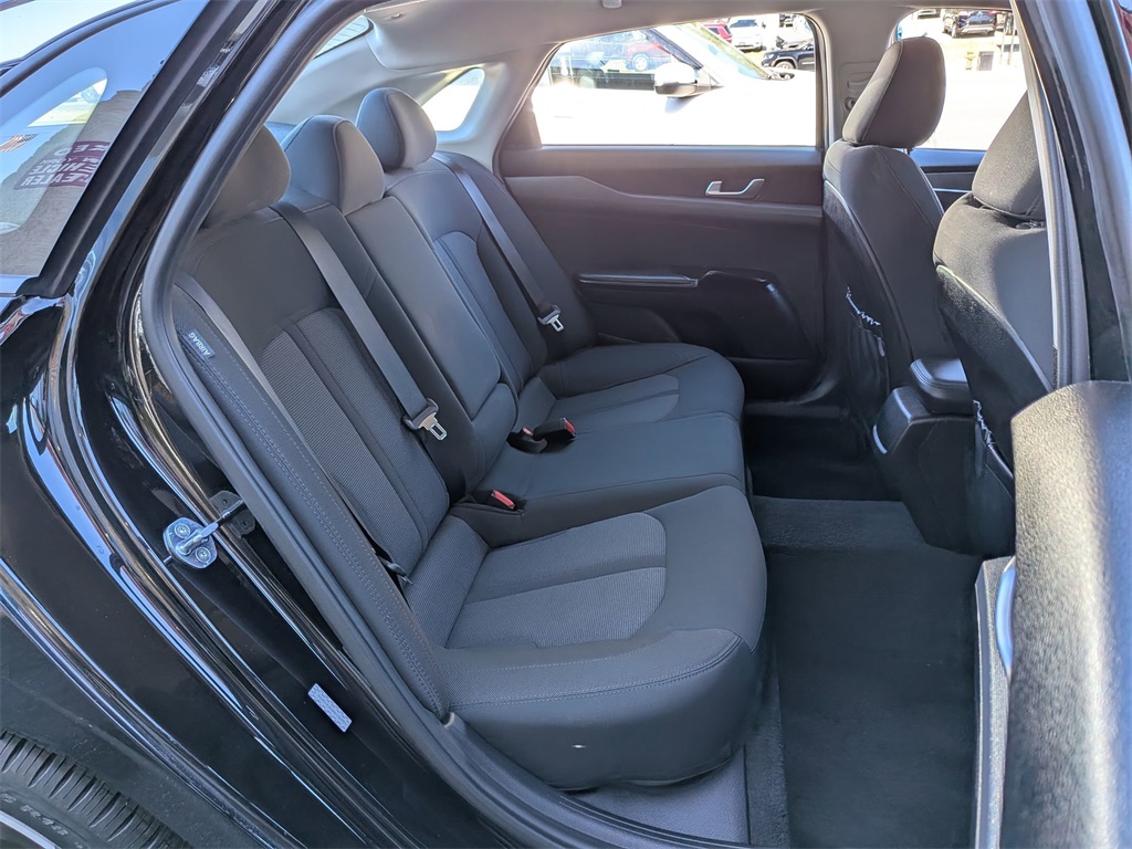 2022 Kia K5 LXS photo 21