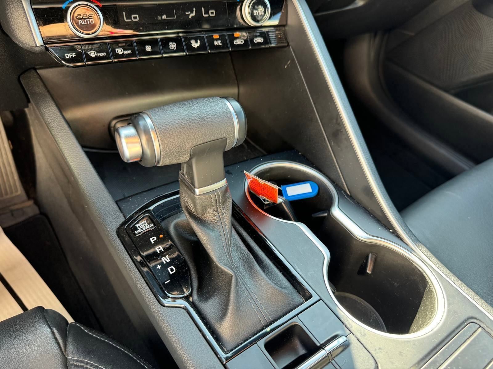 2021 Kia K5 GT-Line photo 11