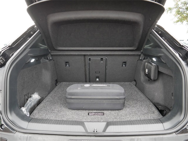 2021 Volkswagen ID.4 Pro S Gradient photo 17