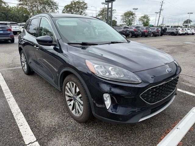 2021 Ford Escape Titanium Hybrid photo 8