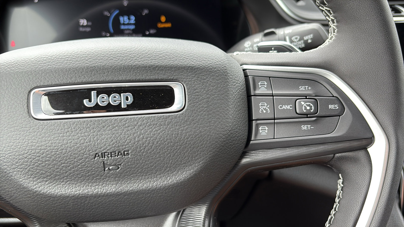 2025 Jeep Grand Cherokee Laredo Altitude X photo 11