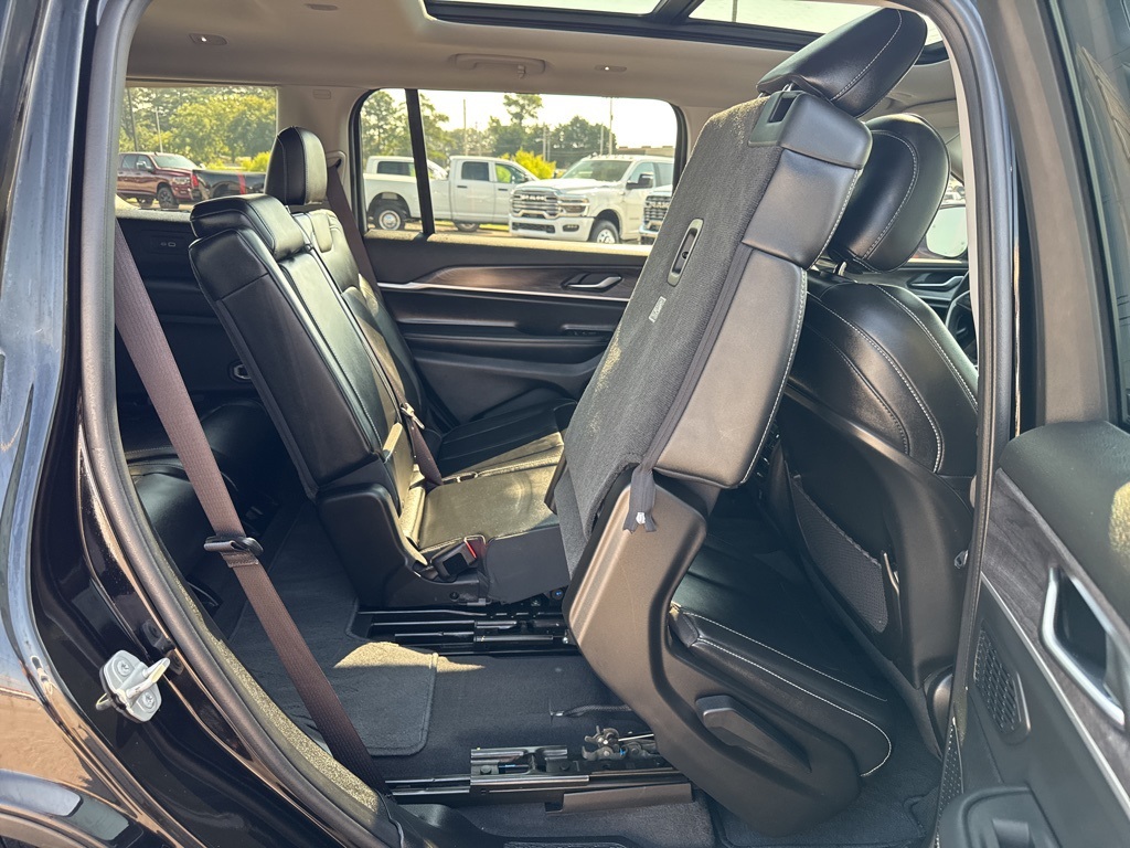 2021 Jeep Grand Cherokee Limited photo 18