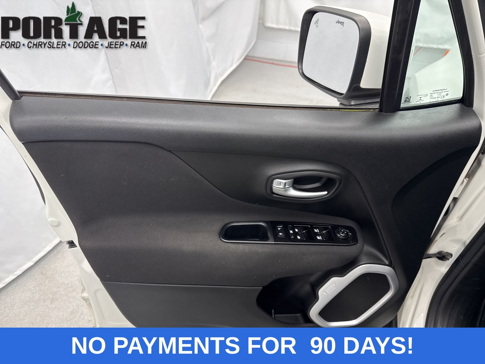 2021 Jeep Renegade Latitude photo 10