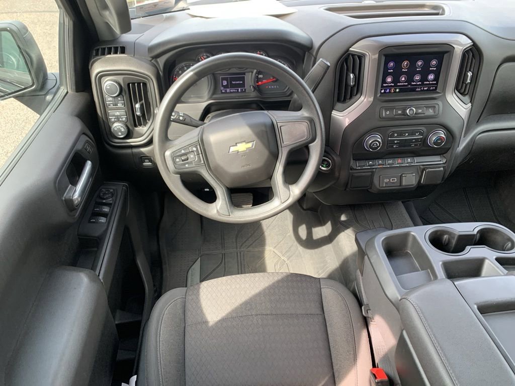 2022 Chevrolet Silverado 1500 Custom photo 11