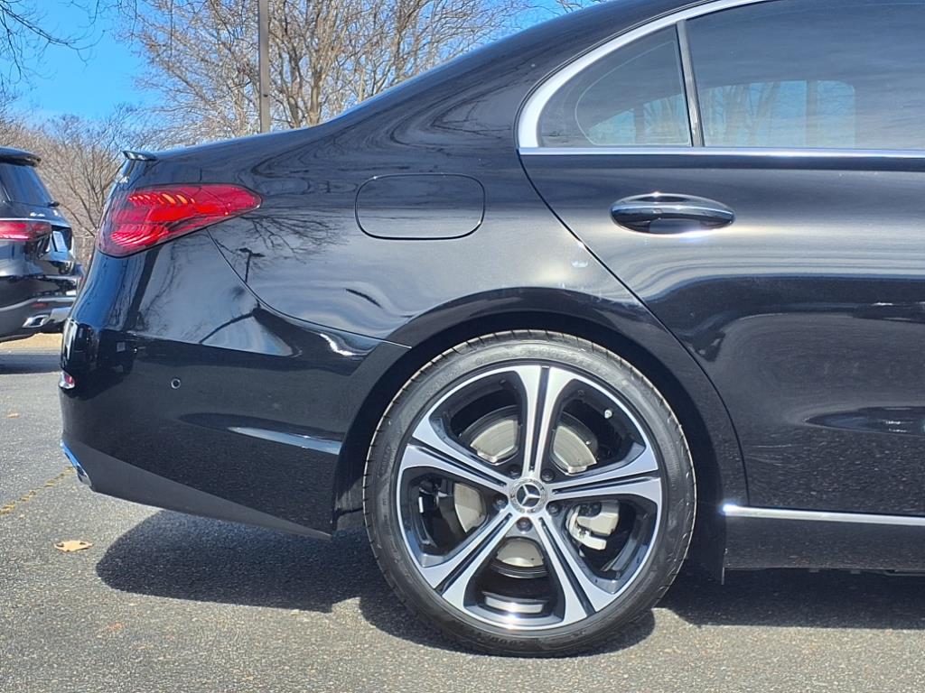 2025 Mercedes Benz C 300 4MATIC photo 2