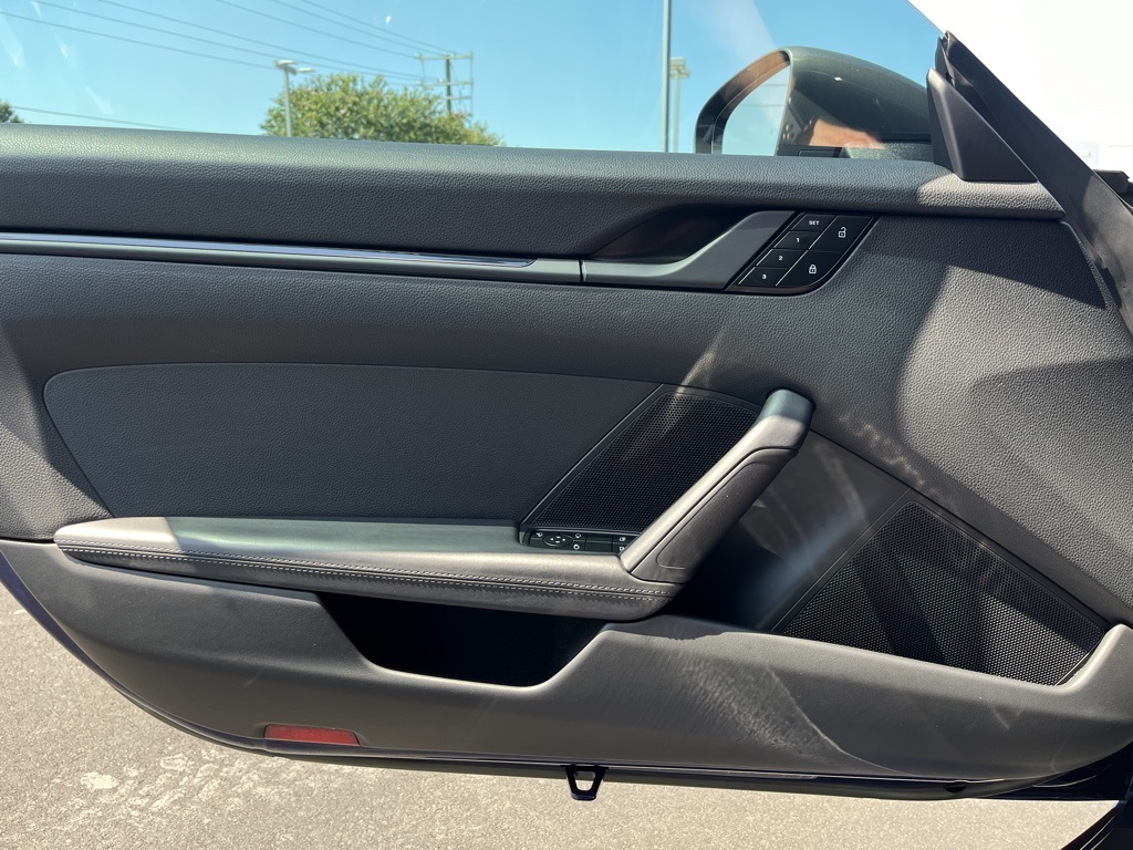 2023 Porsche 911 T photo 22