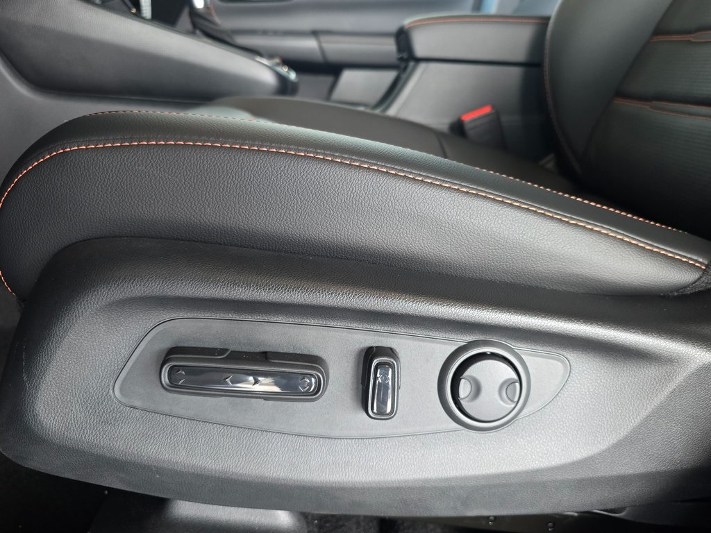 2025 Honda CR-V Hybrid Sport Touring photo 11