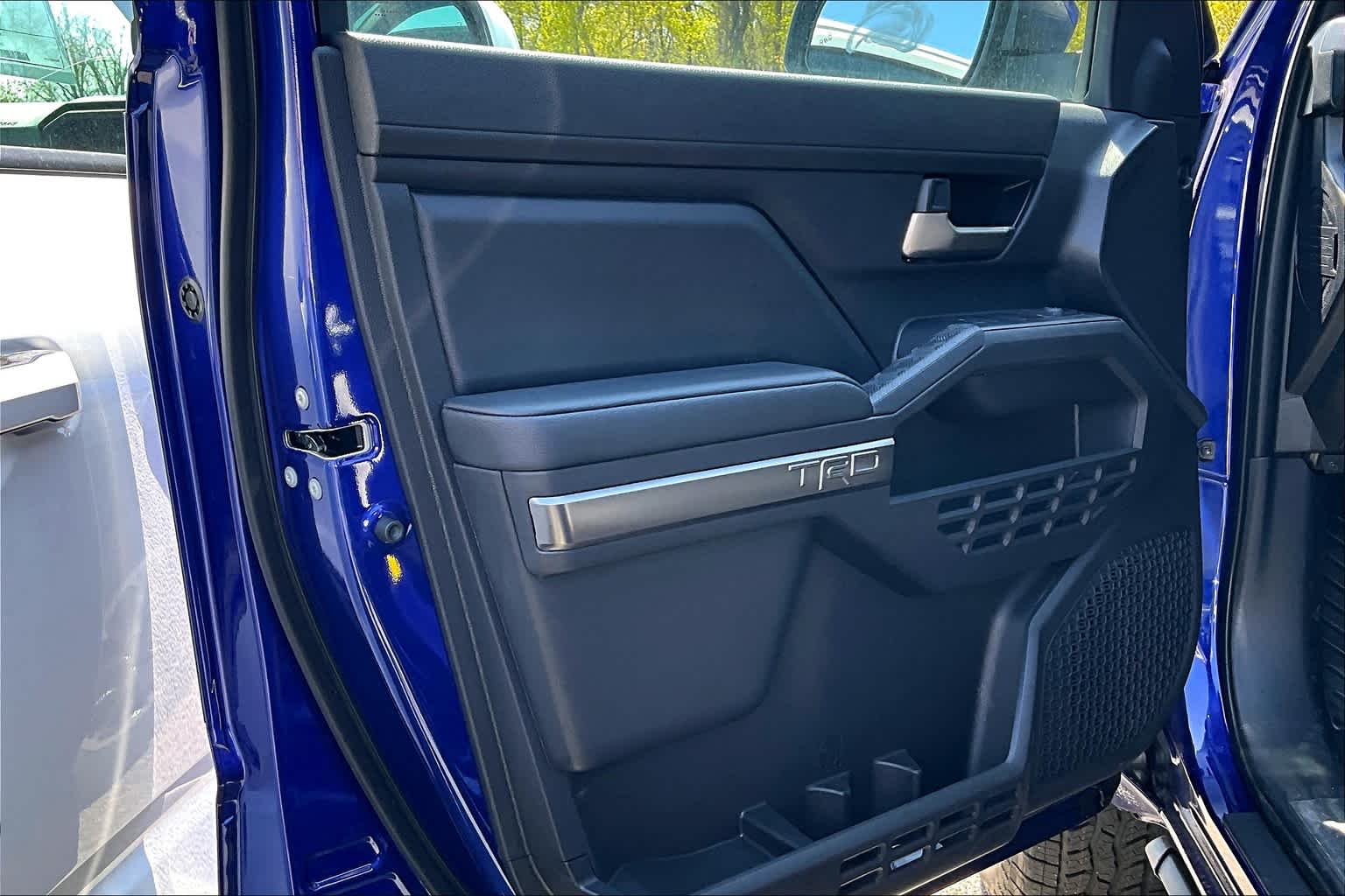 2025 Toyota Tacoma TRD Off-Road 4x4 Double Cab photo 10
