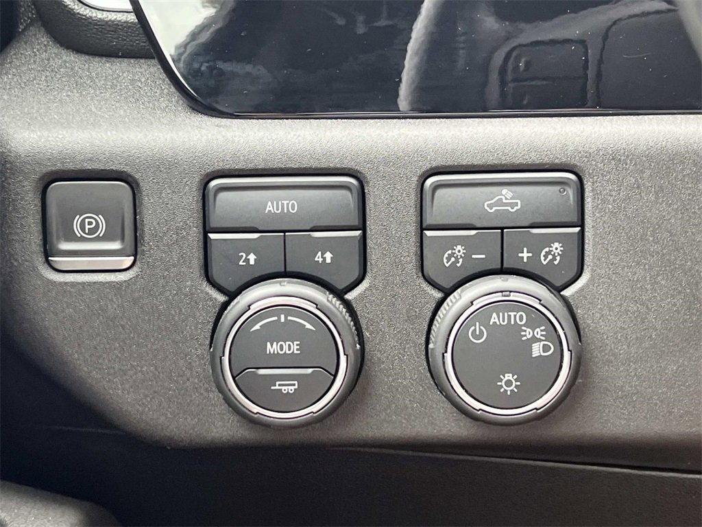 2022 Chevrolet Silverado 1500 LT photo 22