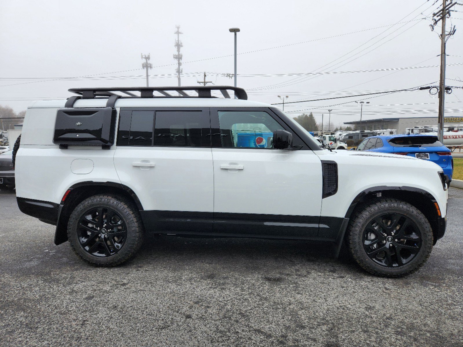 2024 Land Rover Defender 130 Outbound photo 6