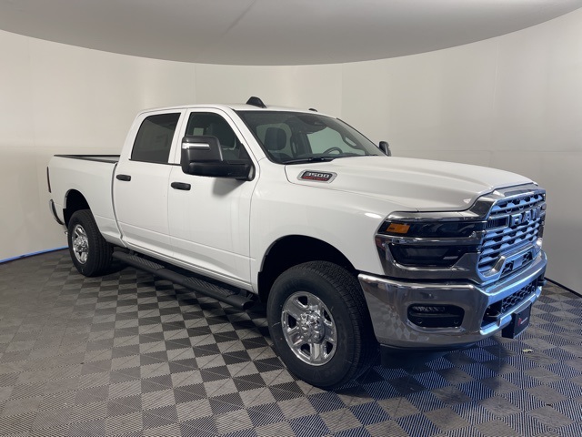 2025 RAM Ram 3500 Pickup Tradesman's photo