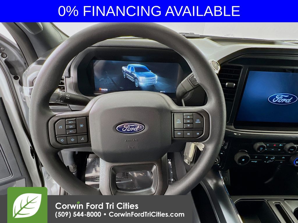 2025 Ford F-150 STX photo 4