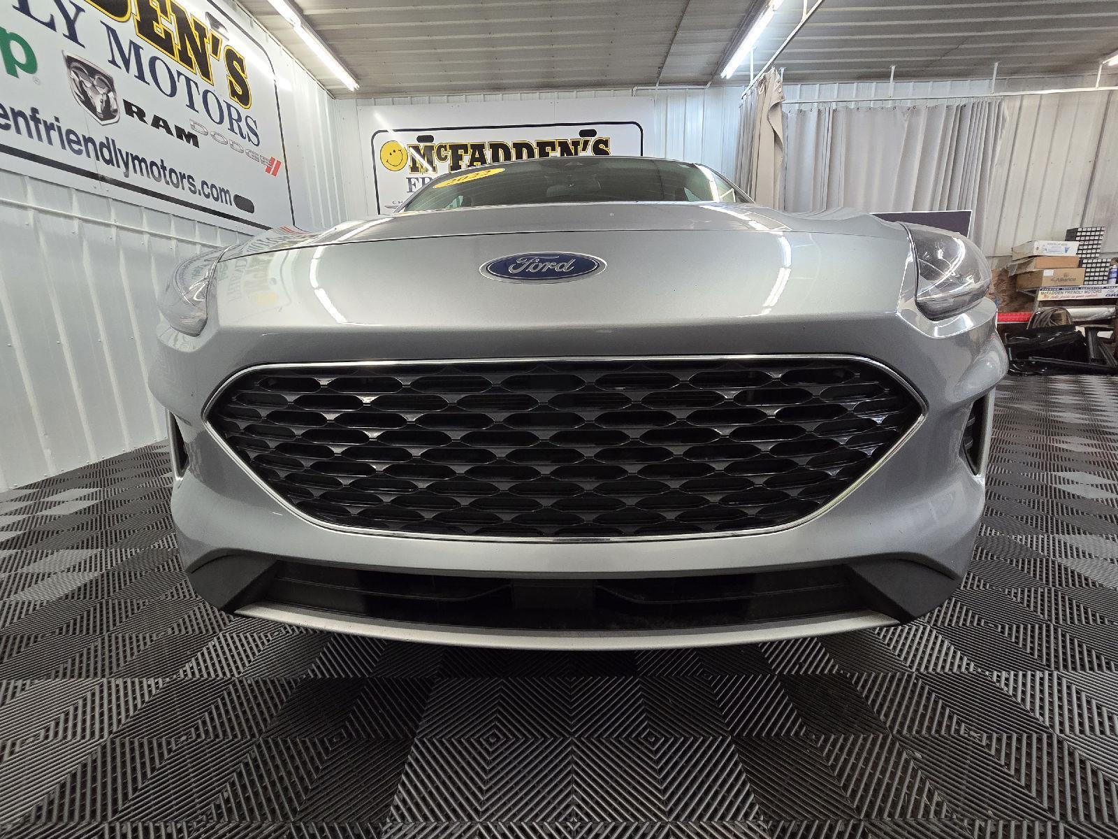 2022 Ford Escape SE photo 5