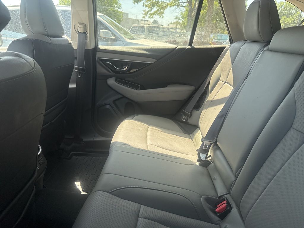 2023 Subaru Outback Limited photo 3