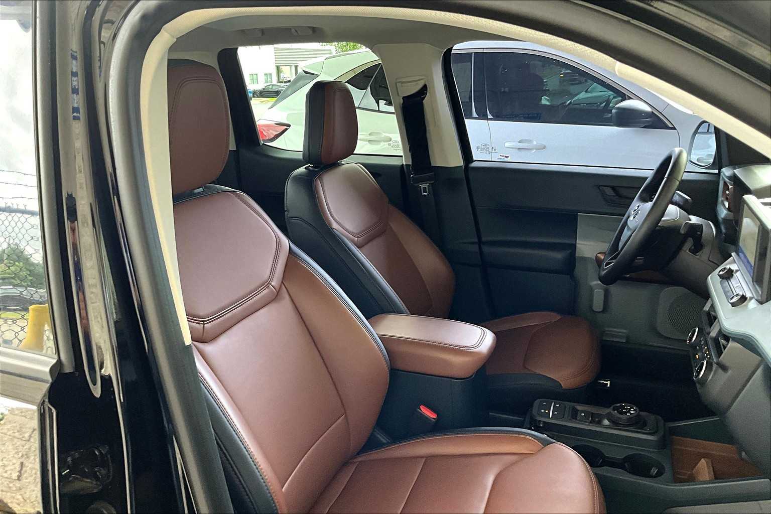 2024 Ford Maverick Lariat photo 8